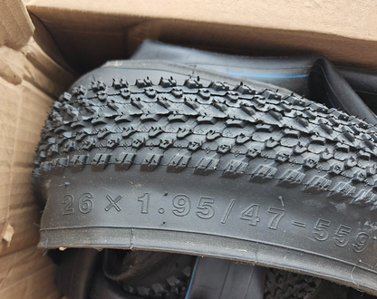 Chaoyang Victory 26x1.95 MTB Mountain Bike Tire 2-Pack 2C Shark Skin Set + Tubes