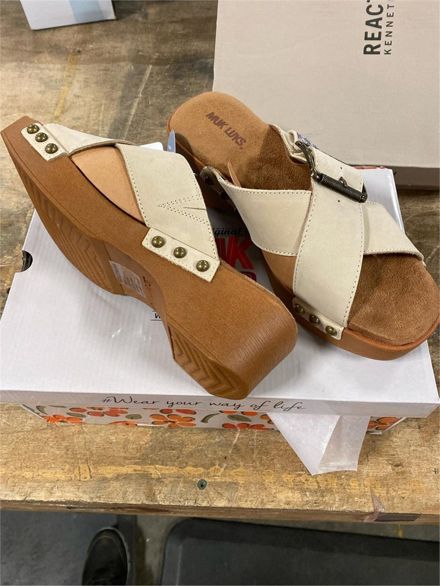 MUK LUKS Charlotte Women Size 7 Wedge Sandal Natural Nubuck Leather Memory Foam